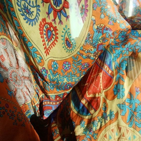 Gossamer silk blend scarf in orange yellow and green motif - Picture 12 of 13